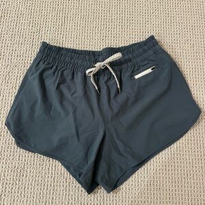 Vuori Clementine Women's Athletic Shorts